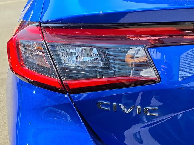 Honda Civic Photo 0449aa09-f162-40a1-b423-4c19b58d7b7e.jpg