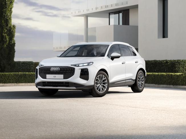 AUDI  Q3 SUV Photo 1