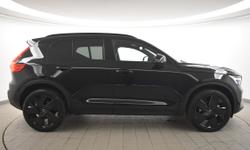 Volvo XC40 Photo 1