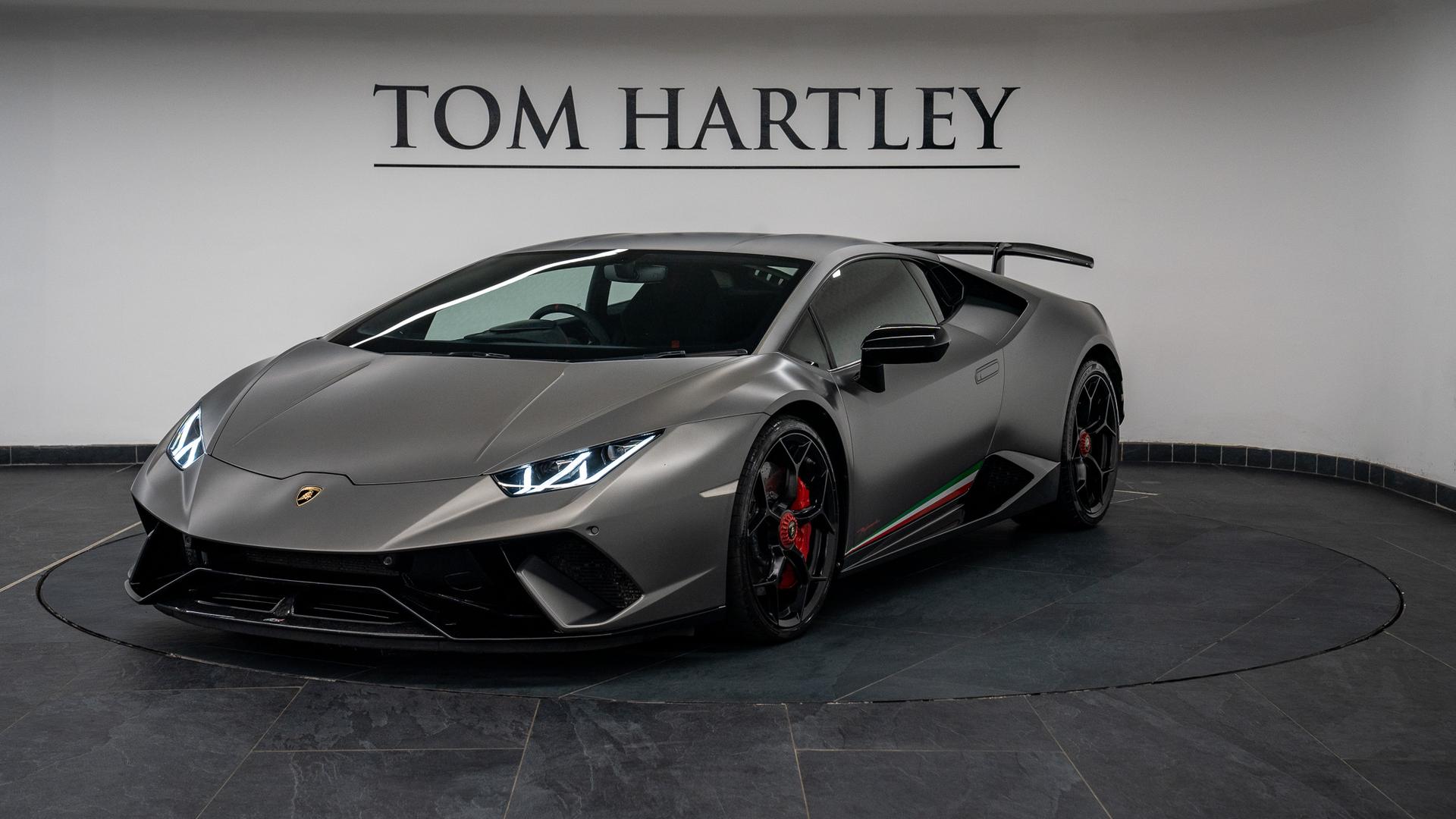 LAMBORGHINI Huracan Photo 047cc3cd-3b2f-4ca6-bc5b-05bf2e79670d.jpg