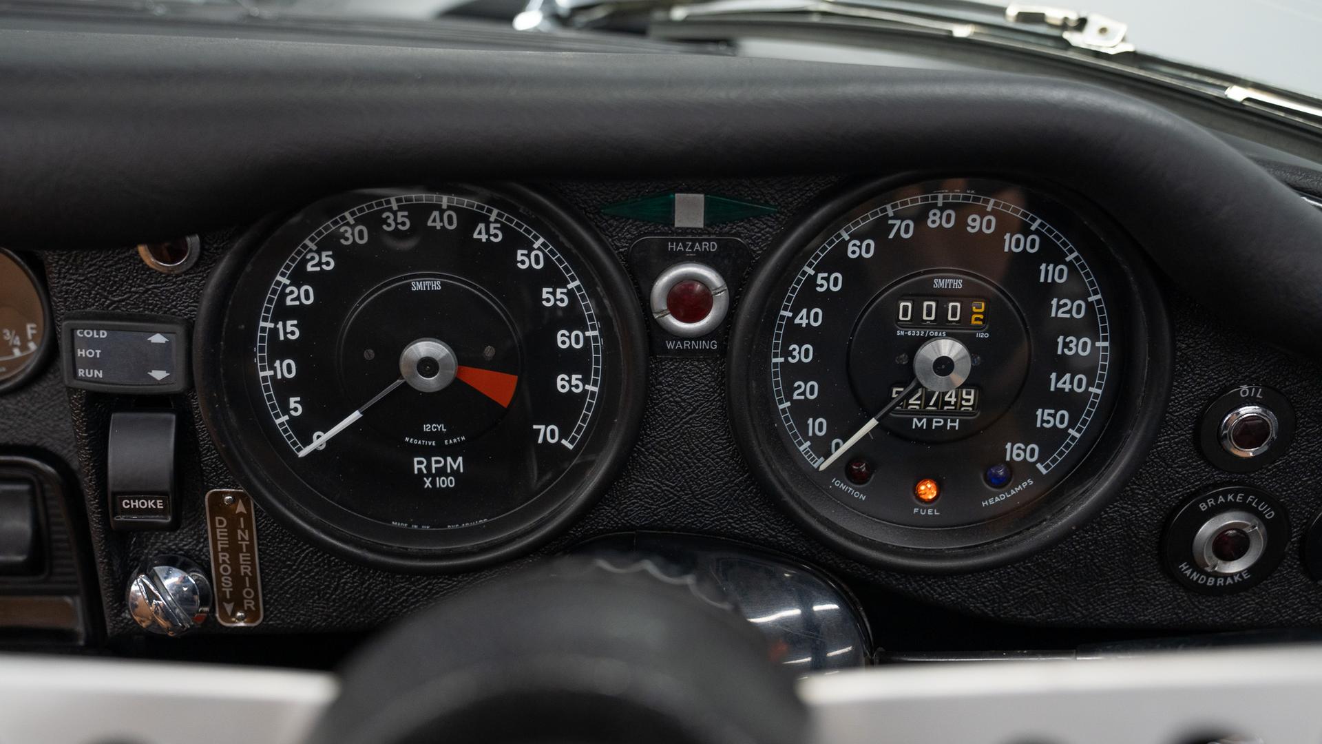 Jaguar E-Type Series III V12 Photo 048c91ea-dad2-4bbf-8b51-9c8abc767a96.jpg