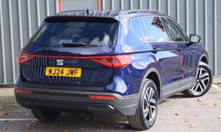 SEAT TARRACO Photo 40