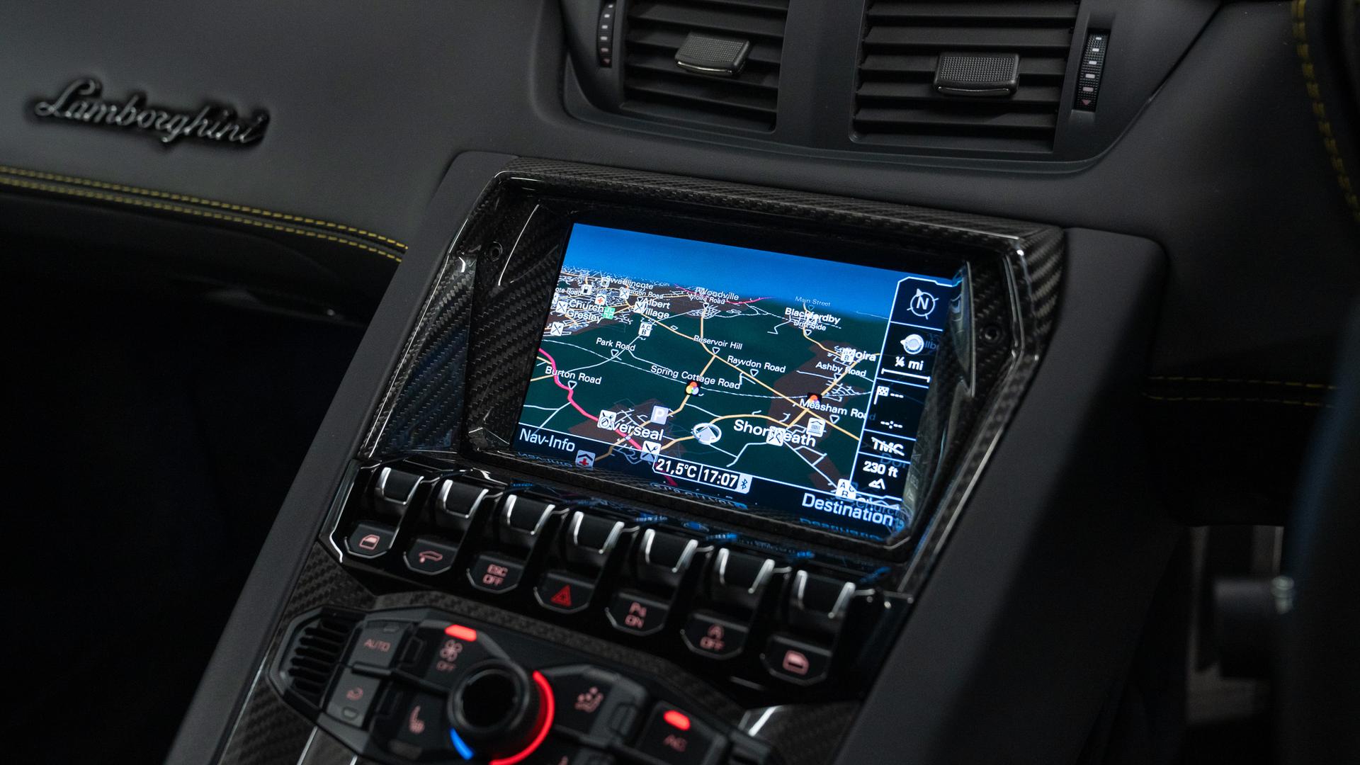 LAMBORGHINI Aventador Photo 04b23f96-e7b6-409a-b38b-7f6dbb6eb9e9.jpg
