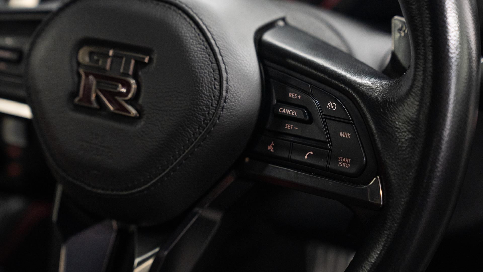Nissan GT-R Photo 04bbfbc1-97df-40aa-9736-3632cb979a93.jpg