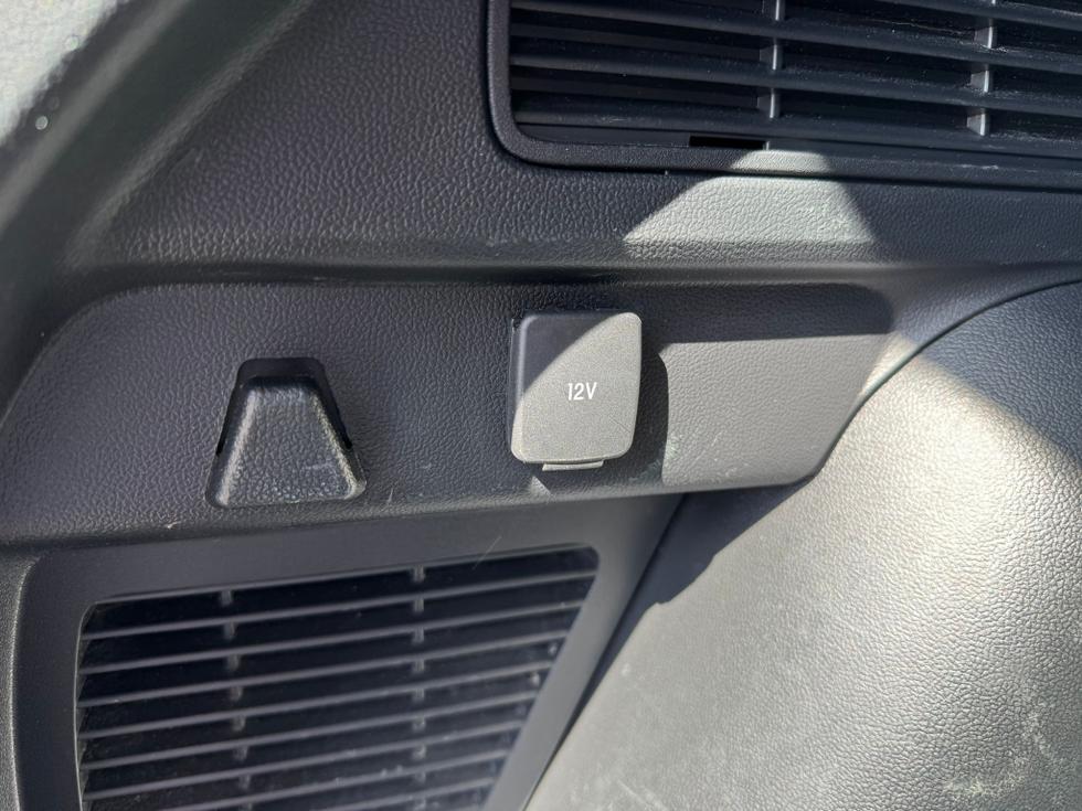 Ford Kuga Photo 04c43830-56a3-46fc-a3fe-309078665e0a.jpeg