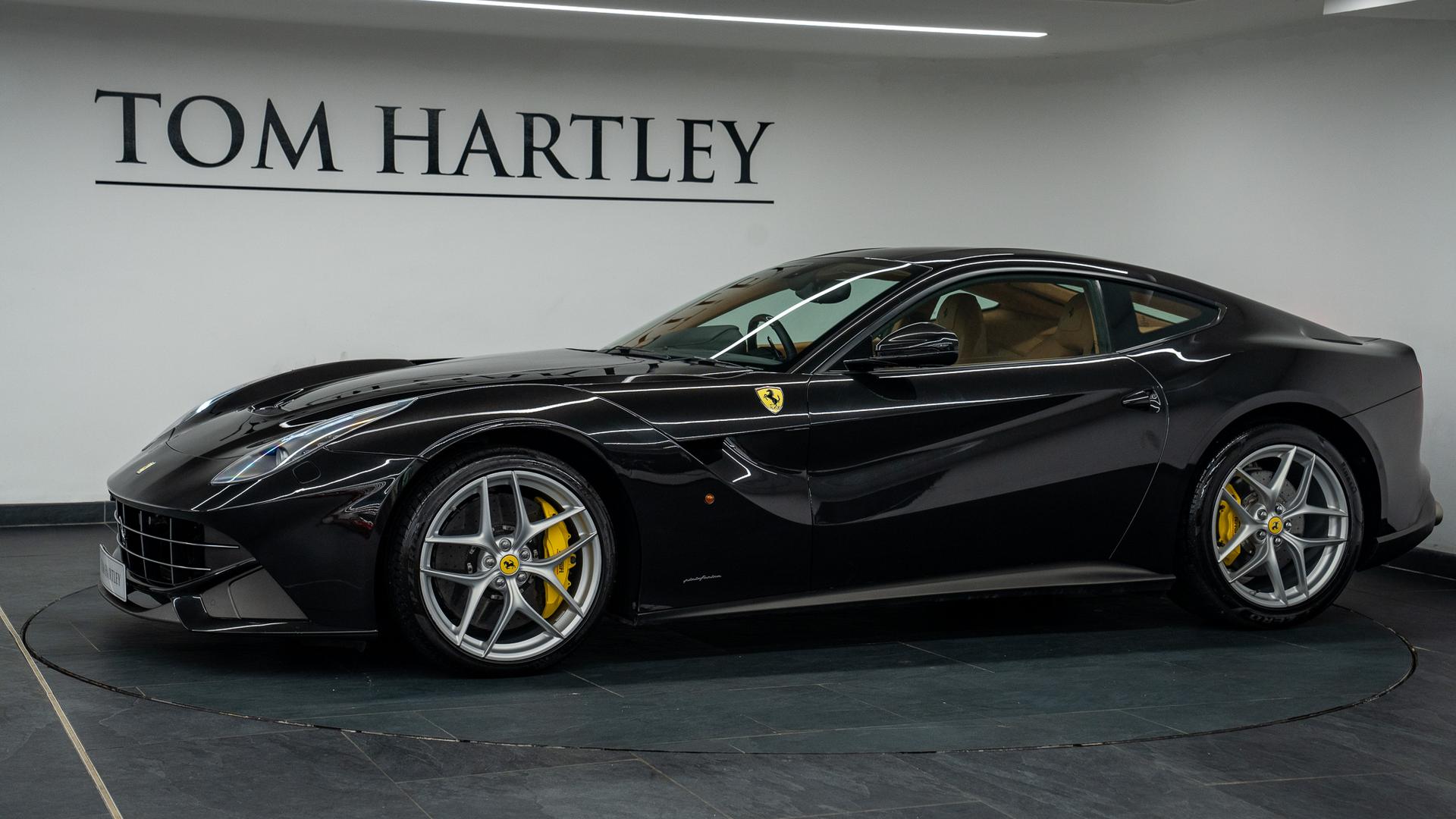 Ferrari F12 Photo 04ccd51e-a025-486c-9bc7-a9c44dea0d3d.jpg