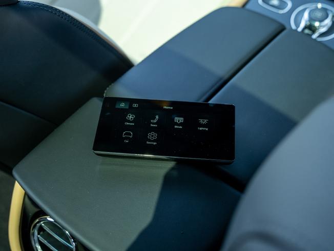 BENTLEY Bentayga  Photo 33