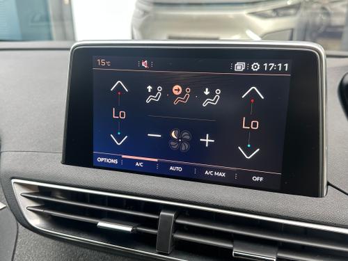 Peugeot 3008 Photo 04f79d4a-bcb8-4f4d-a948-911bb1a57e8f.jpeg