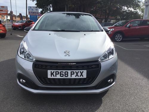 Peugeot 208 Photo 05134a9a-aa15-4597-b463-2324cf1be75c.JPG