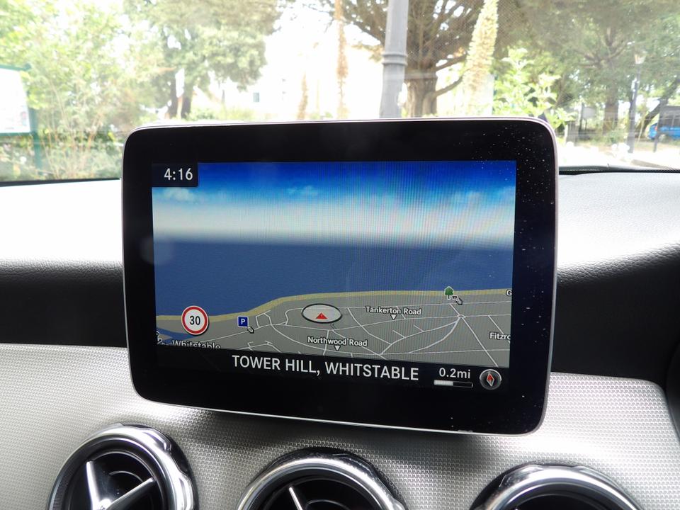 Used Mercedes-Benz GLA KL68MYJ 15