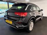 Volkswagen T-Roc Photo 7