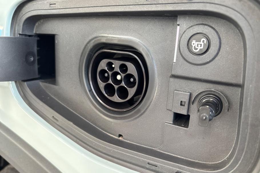 Used Ford RANGER STORMTRAKPHEV3 10