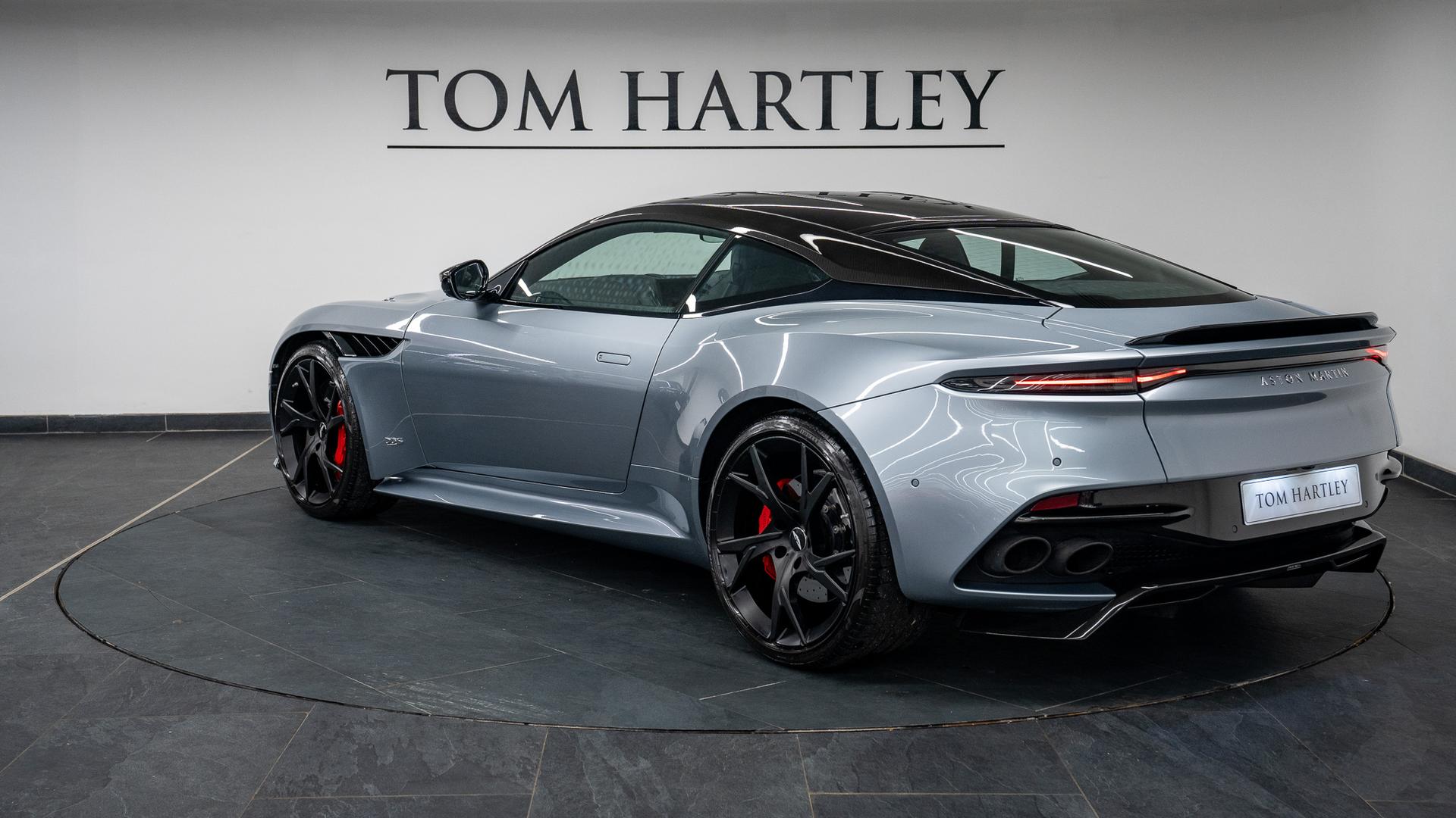 Aston Martin DBS Photo 053f915c-278e-47e4-bff2-a36a1c6fde44.jpg
