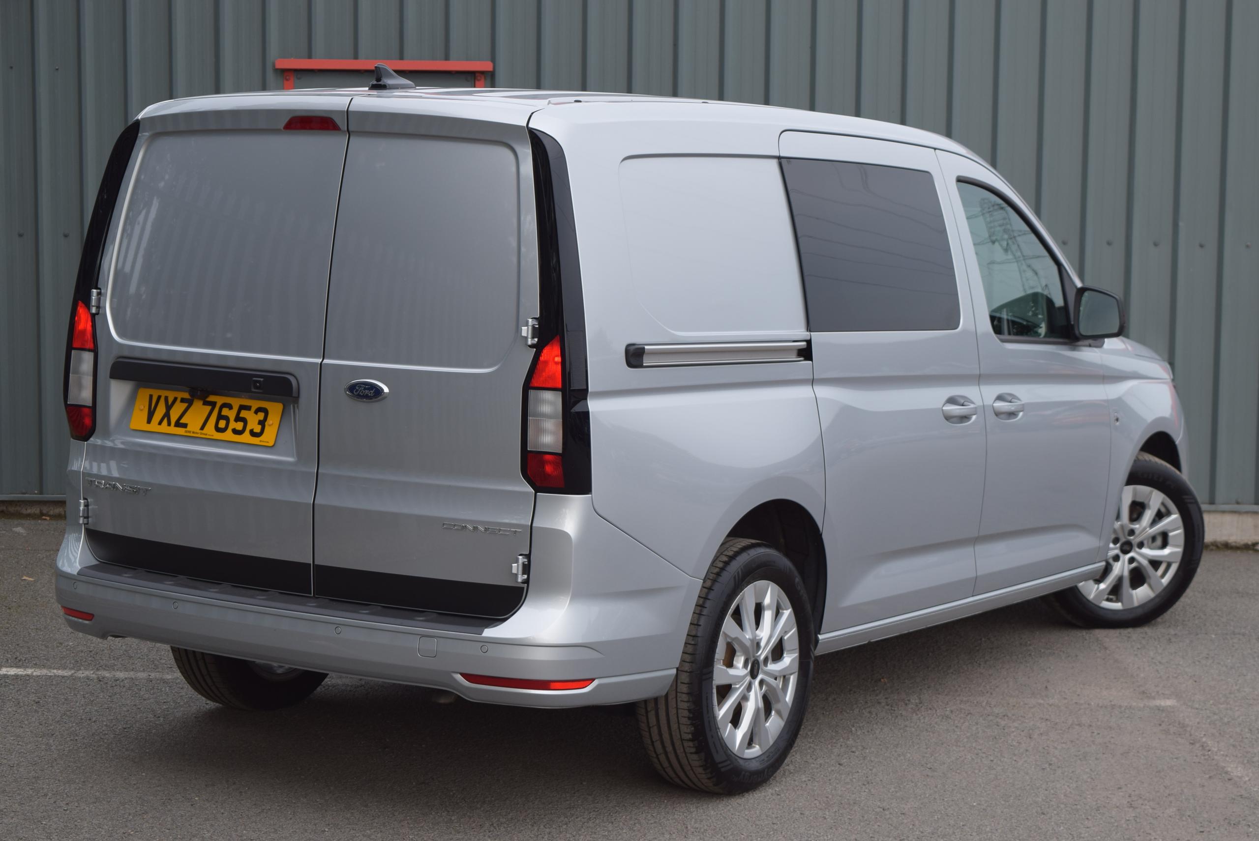 2025 Ford Transit Connect 2.0 230 EcoBlue Limited Panel Van 6dr Diesel Manual L2 Euro 6 (s/s) (102 ps) - vehicle photo 37 for sale on PureCar