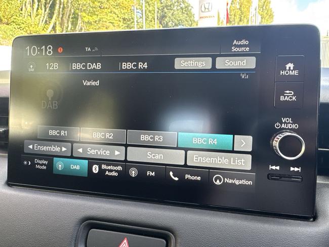 Honda HR-V Photo 054f8ee0-8c3a-4826-a70c-5fff37e00ebf.jpg