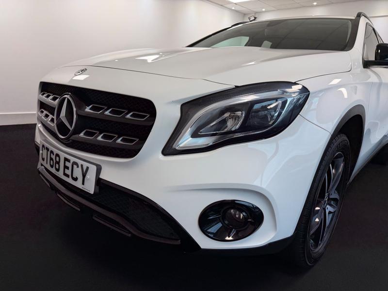 Mercedes-Benz GLA Photo 055aaca7-c7d1-4eb1-831c-95bc608e1b46.jpg