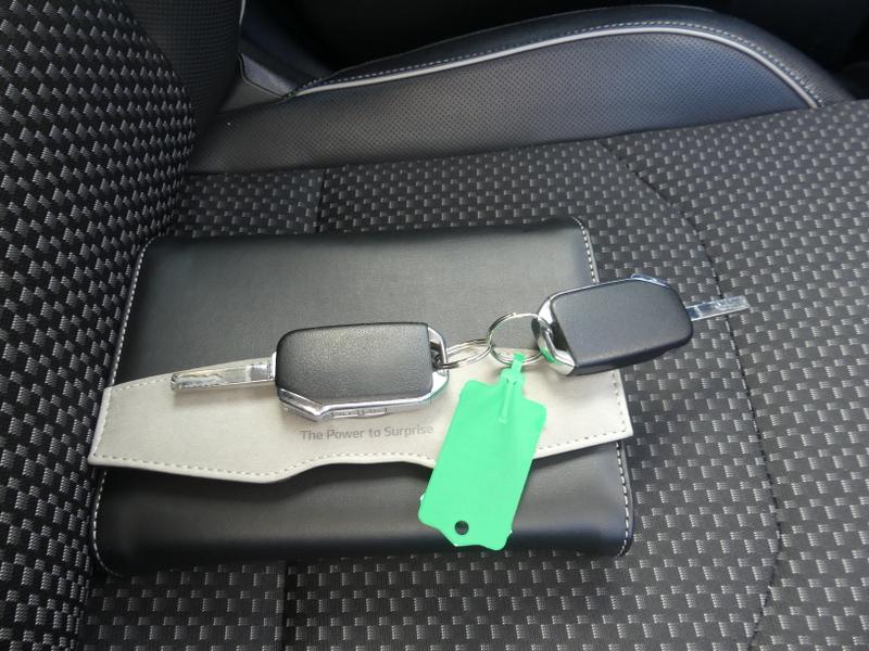 Kia Ceed Photo 0563d86e-9f5a-44ff-9ea1-672df87de45f.jpg
