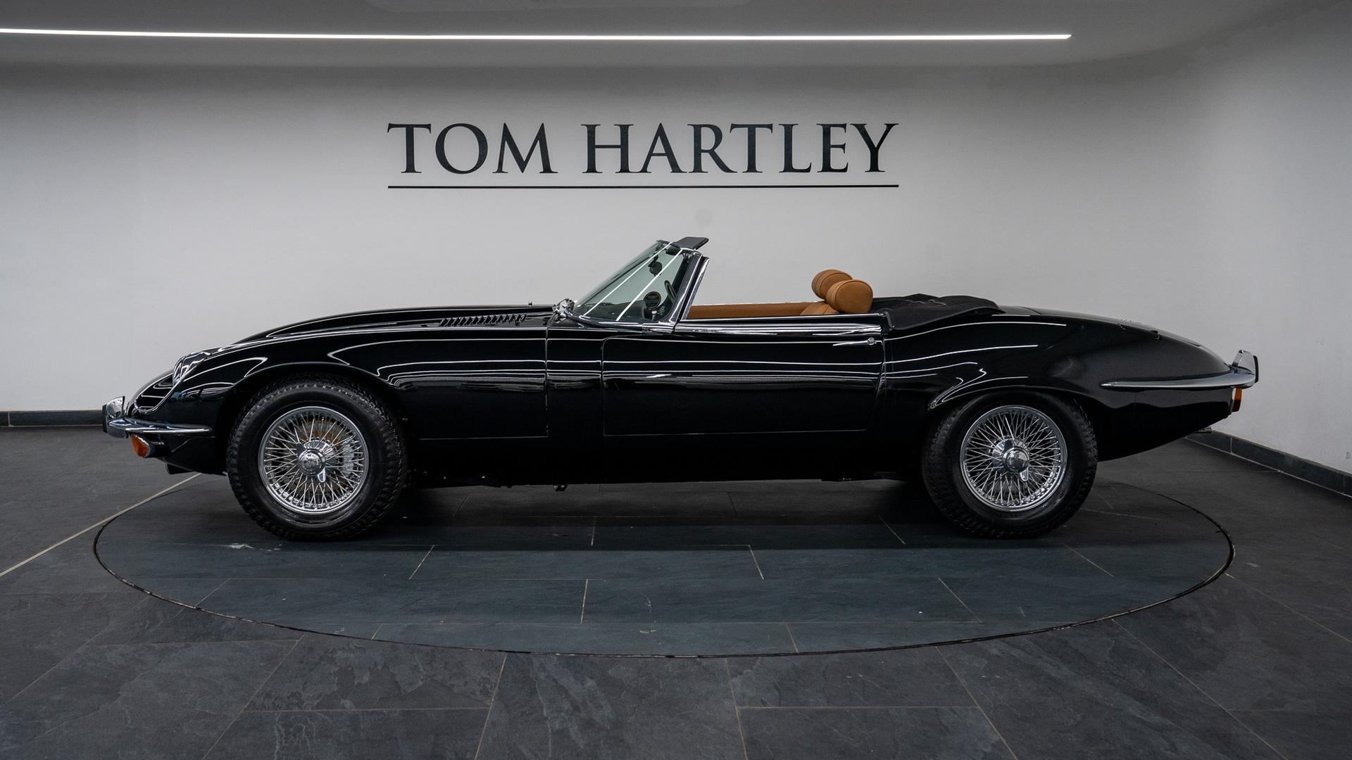 Jaguar E-Type Series III V12 Photo 0576393b-6d81-471f-9a85-f9374e730679.jpg