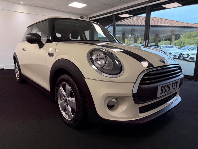 MINI Hatch Photo 058329b7-380f-4ed7-9f2e-2b2833e367b0.jpg
