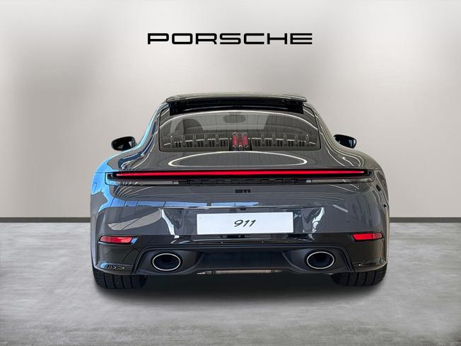 PORSCHE 911 Photo 6