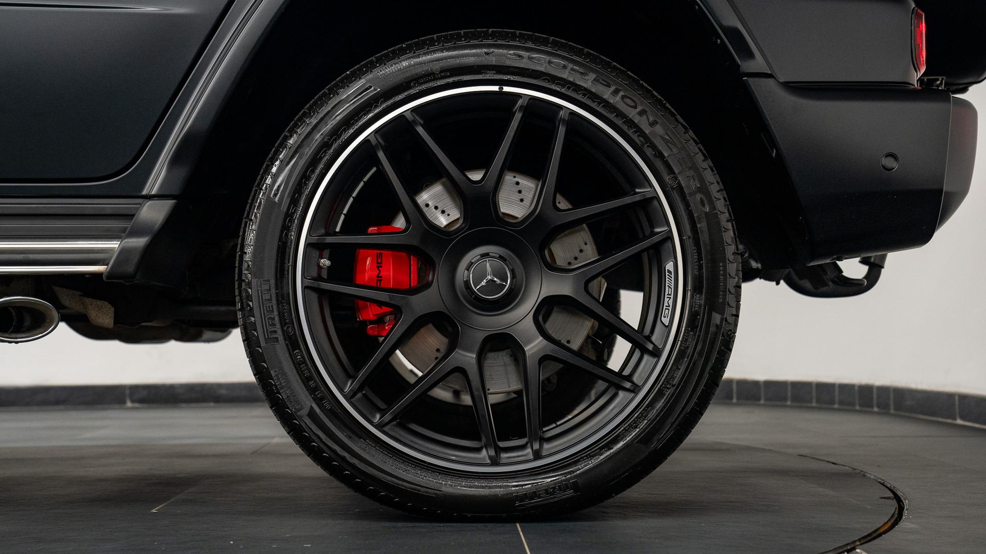 Mercedes-Benz G-CLASS Photo 05951760-9516-4690-85ed-6a6144c4bb8d.jpg
