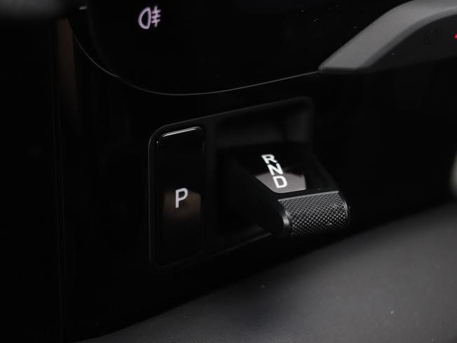 PORSCHE Taycan Photo 31