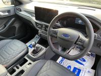 Ford Focus Photo 10