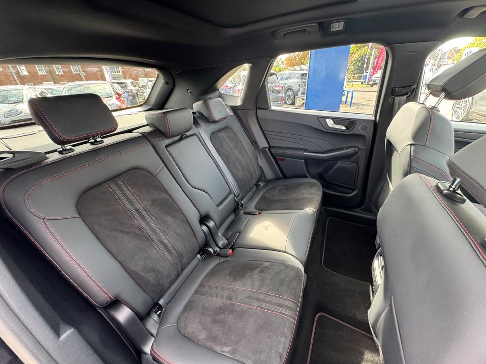 Ford Kuga Photo 05e9a73c-aedd-4056-9bf5-dbadfdec2674.jpeg