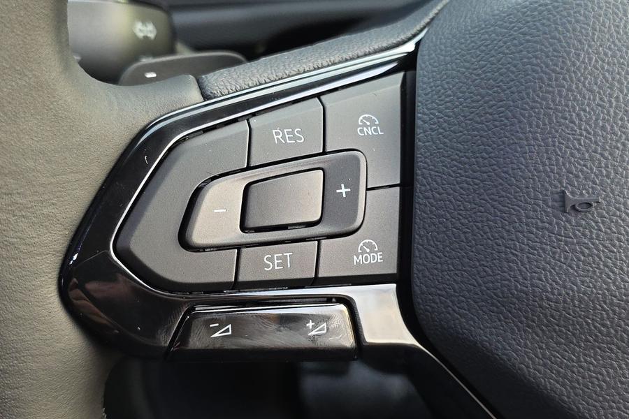 Ford CONNECT Photo 05e9e6e6-6be1-4c1b-a211-52152c6e91ff.jpg