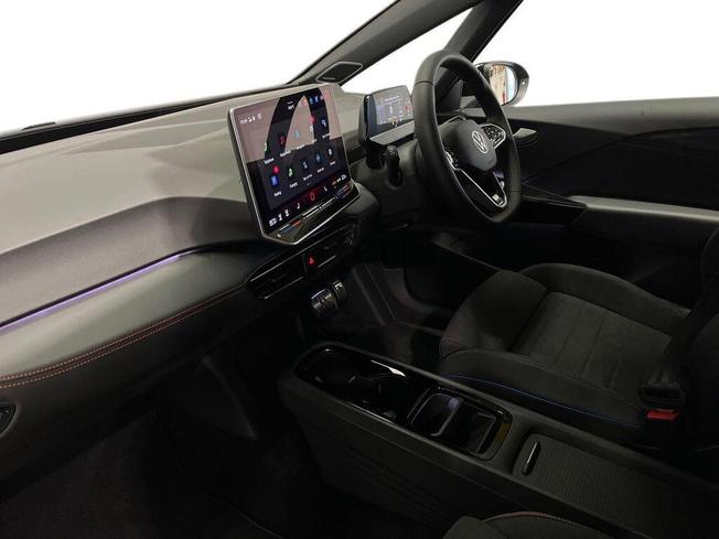 VOLKSWAGEN ID.3 Photo 29