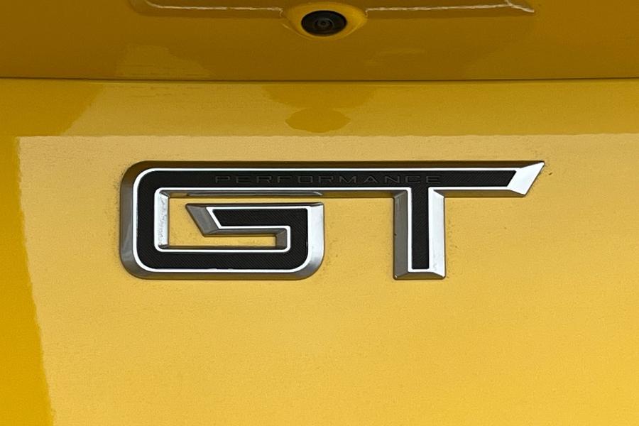 Ford MUSTANG Photo 05fb8a48-cda6-4275-8f50-ff6e42577a02.jpg