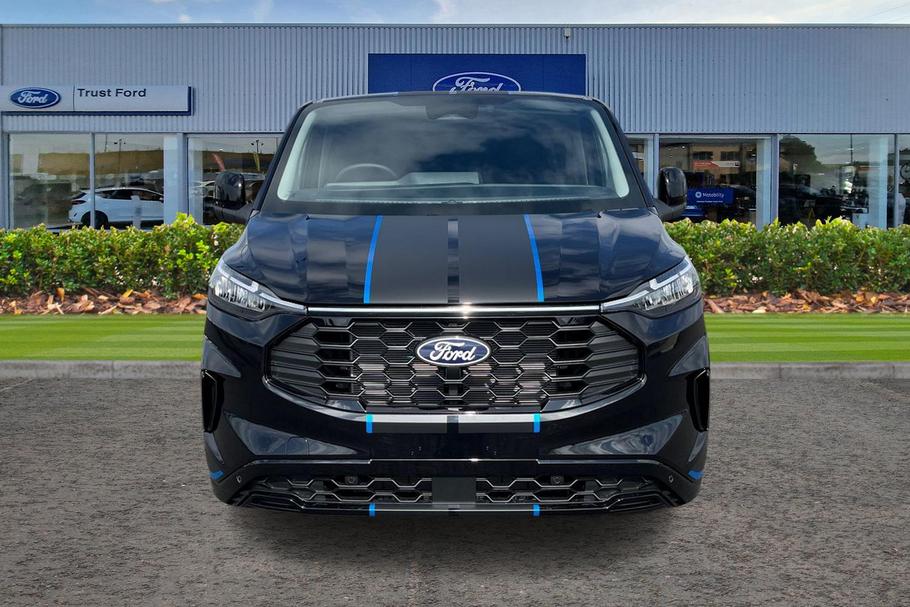 Used Ford TRANSIT CUSTOM L2DCIVSPORT1 12