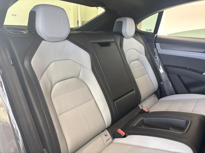 PORSCHE Cayenne Photo 29