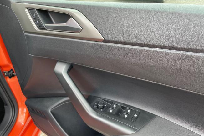 Volkswagen Polo Photo 25
