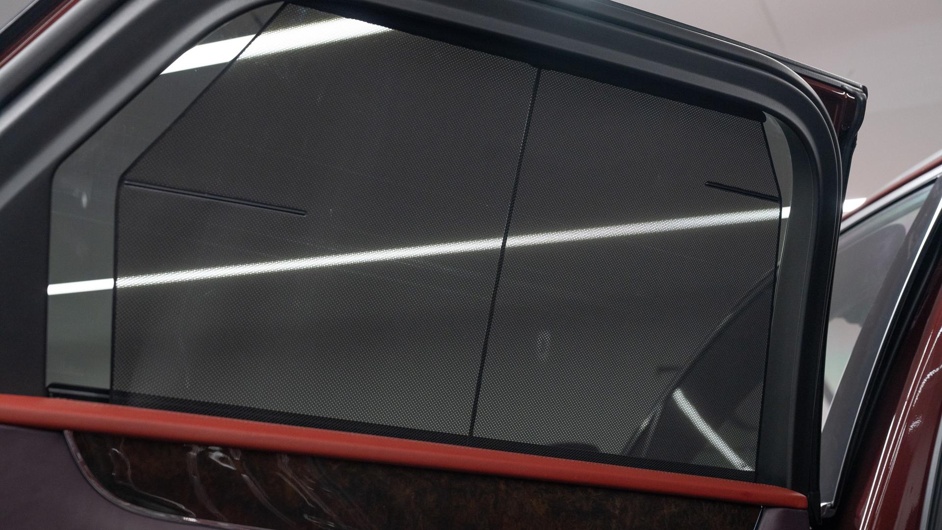 Bentley Bentayga Photo 06305fcb-470d-4a3a-95c2-61a1788af4c8.jpg
