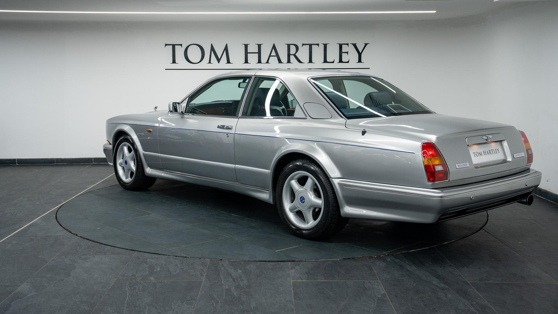 Bentley Continental Photo 06791f28-2e42-49d0-a822-178d0afc69d3.jpg