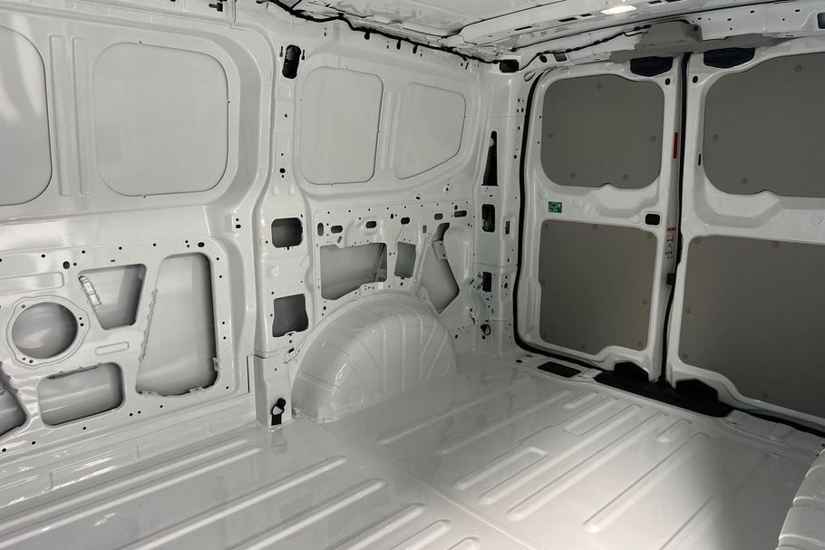 Used Ford TRANSIT CUSTOM CUSTTRENDPHEV01 5