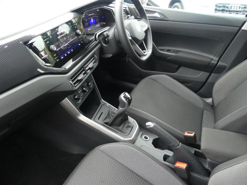 Volkswagen Taigo Photo 0681ea06-f624-4e91-933d-35b80790ab2a.jpg