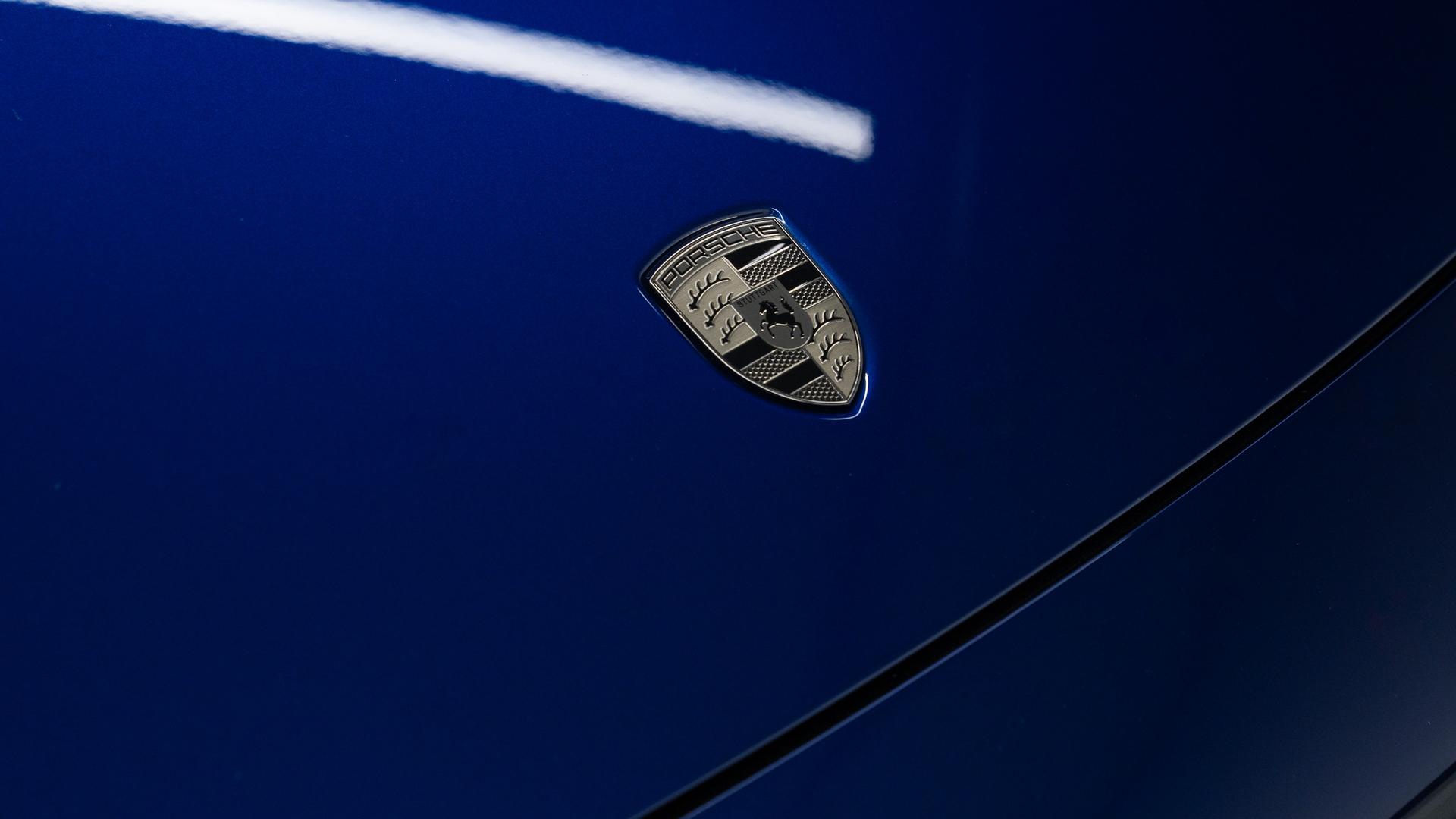 Porsche 911 Photo 0687befc-2c9a-46e5-8777-1c0f320ab8e2.jpg