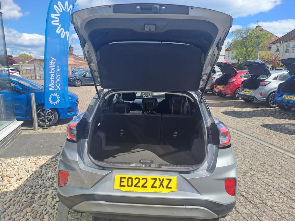 Ford Puma Photo 0696ecdc-828a-4fb1-a3a5-831edc54ab1f.jpeg