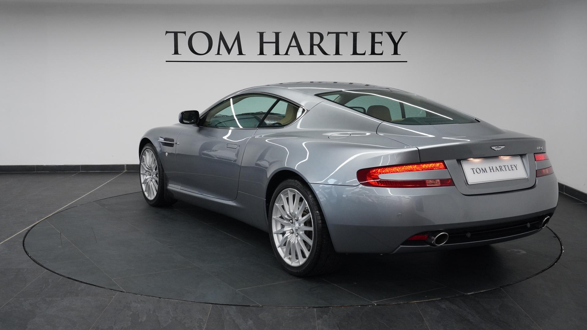 Aston Martin DB9 Photo 069cfba2-b85d-4d1b-b7e8-3cdda99c4bb2.jpg