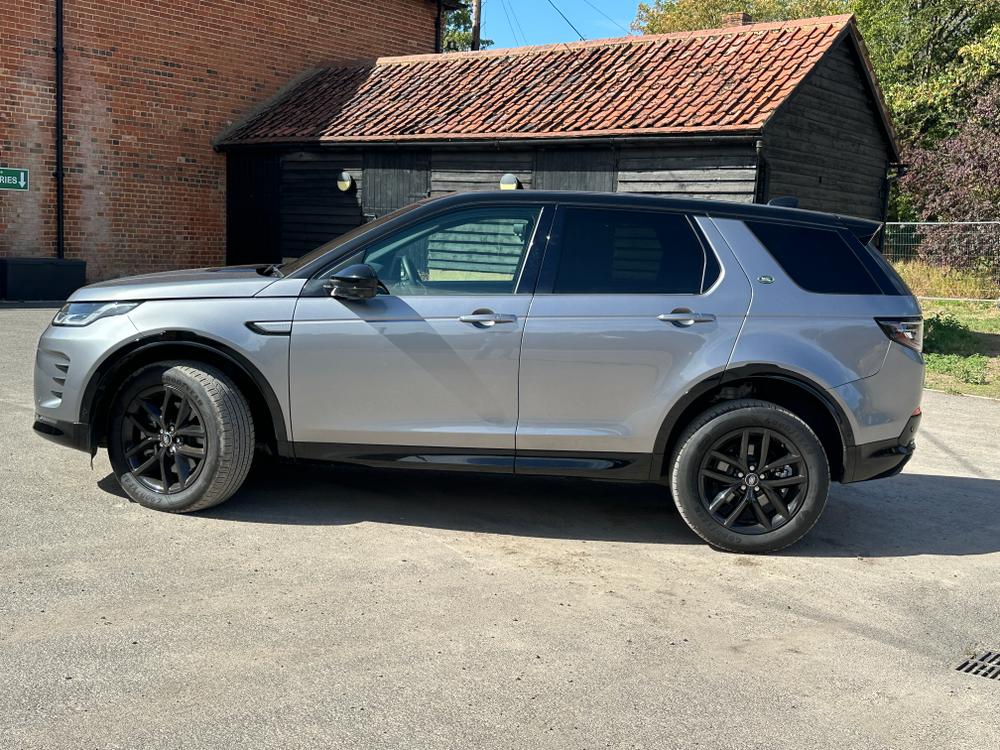 Used Land Rover Discovery Sport 1.5 P270e 12.17kWh Dynamic SE Auto 4WD LJ74DTO 2