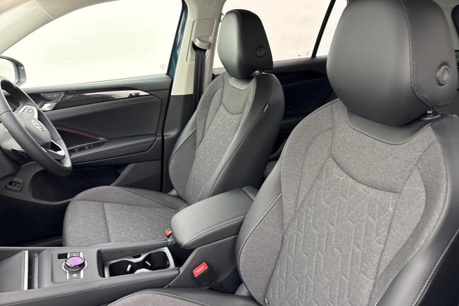 VOLKSWAGEN  Tiguan  Photo 21