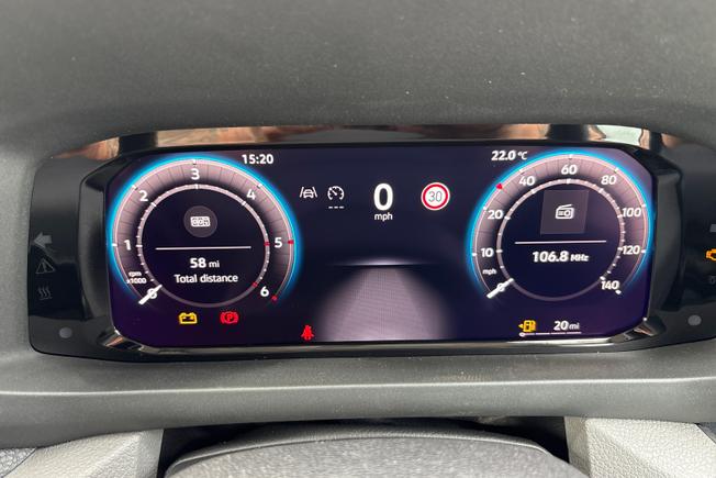 VOLKSWAGEN Crafter Photo 15