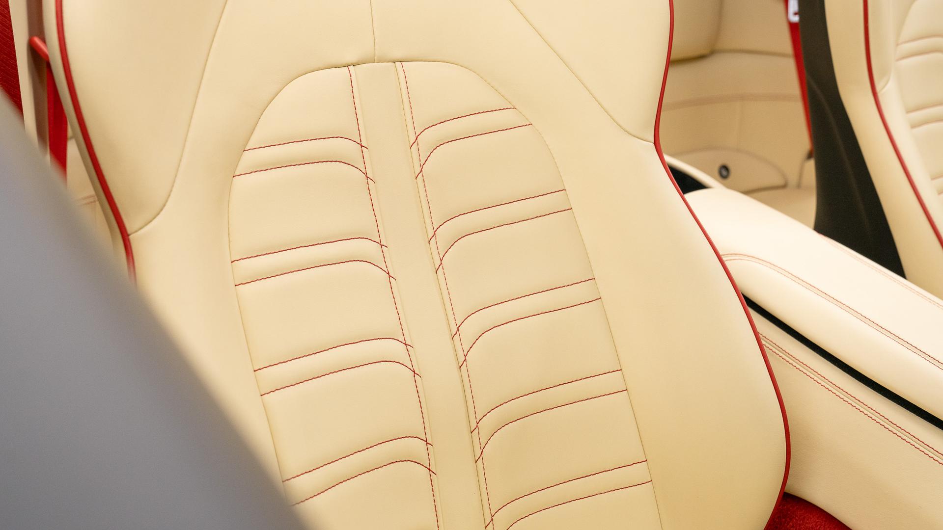 Ferrari California Photo 06c73608-b033-4b93-9c04-e3c1bf84e072.jpg