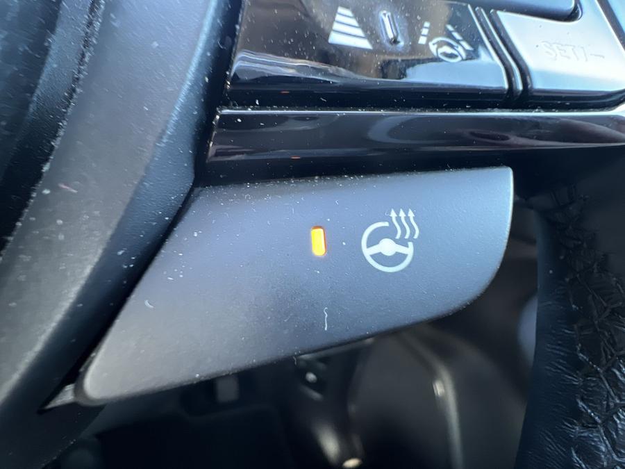Honda HR-V Photo 06d4c60b-f15a-45a8-83fd-b4c04f61a089.jpg