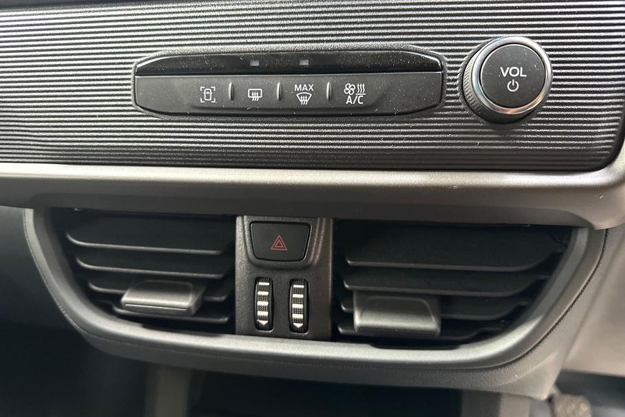 Used Ford TRANSIT COURIER COURIERLEAD5 18