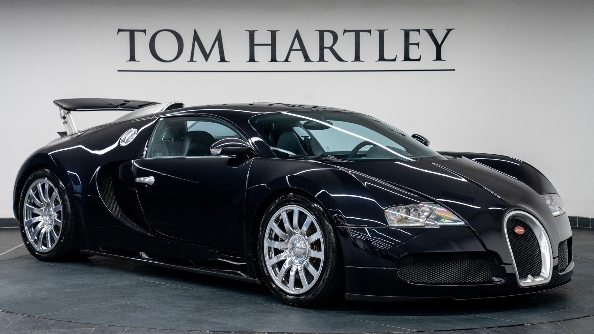 Bugatti Veyron Photo 06ea4891-4773-4d6c-93e6-36fc54dba3d3.jpg