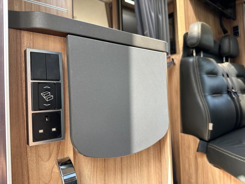 Hymer ML-T 570 CROSSOVER Photo 07036323-6ad8-4899-be47-210fd7dc7fdd.jpg