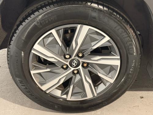 Hyundai TUCSON Photo 07063032-1038-459e-8e6c-f3ce69d1a3bd.jpeg